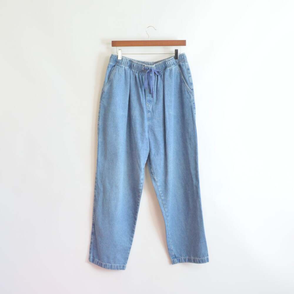 31 x 26 medium to light wash straight leg drawstring cabin creek easy jeans